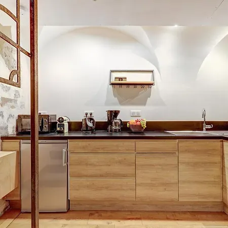 371 Saulnier 1 - Superbe A Apartment